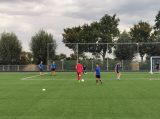 Eerste training S.K.N.W.K. JO17-1 van het seizoen 2022-2023 (34/37)